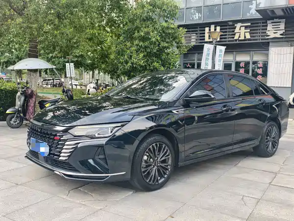 Dongfeng Yixuan MAX 2023