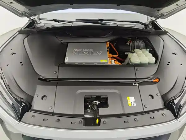 NIO ES6 2021