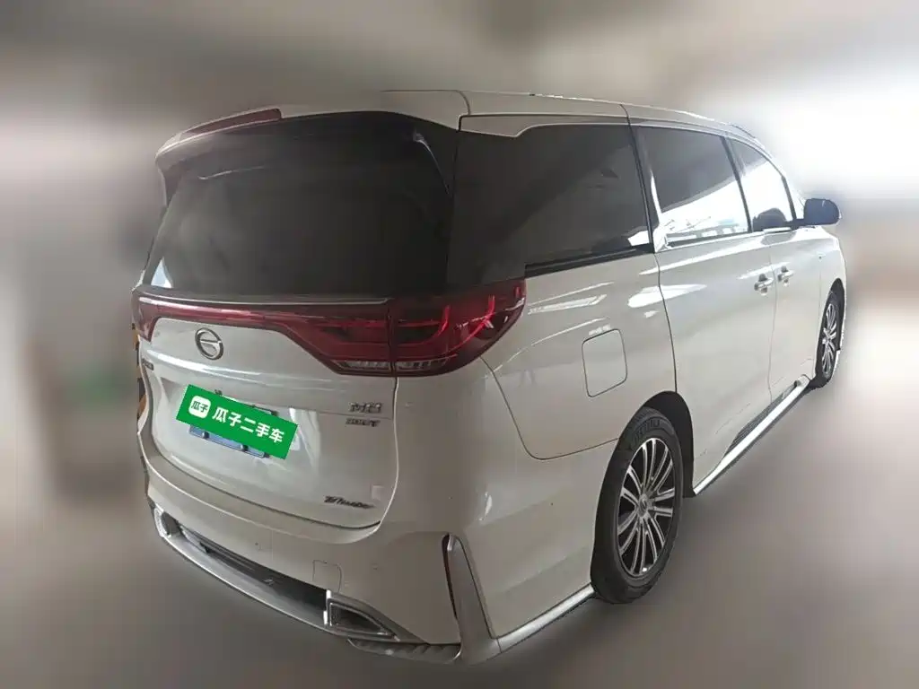 GAC Trumpchi M8 2022 — фото 5