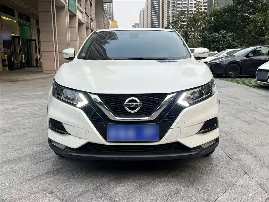 Nissan Qashqai 2022 — фото 3