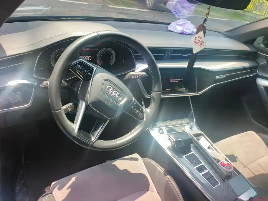 Audi A6L 2021 — фото 12