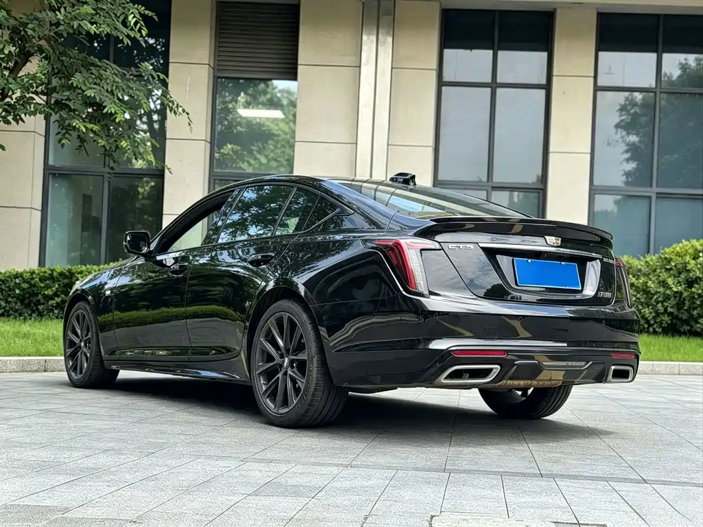 Cadillac CT5 2024 — фото 9