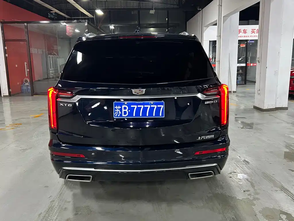 Cadillac XT6 2021 — фото 15