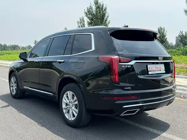 Cadillac XT6 2023