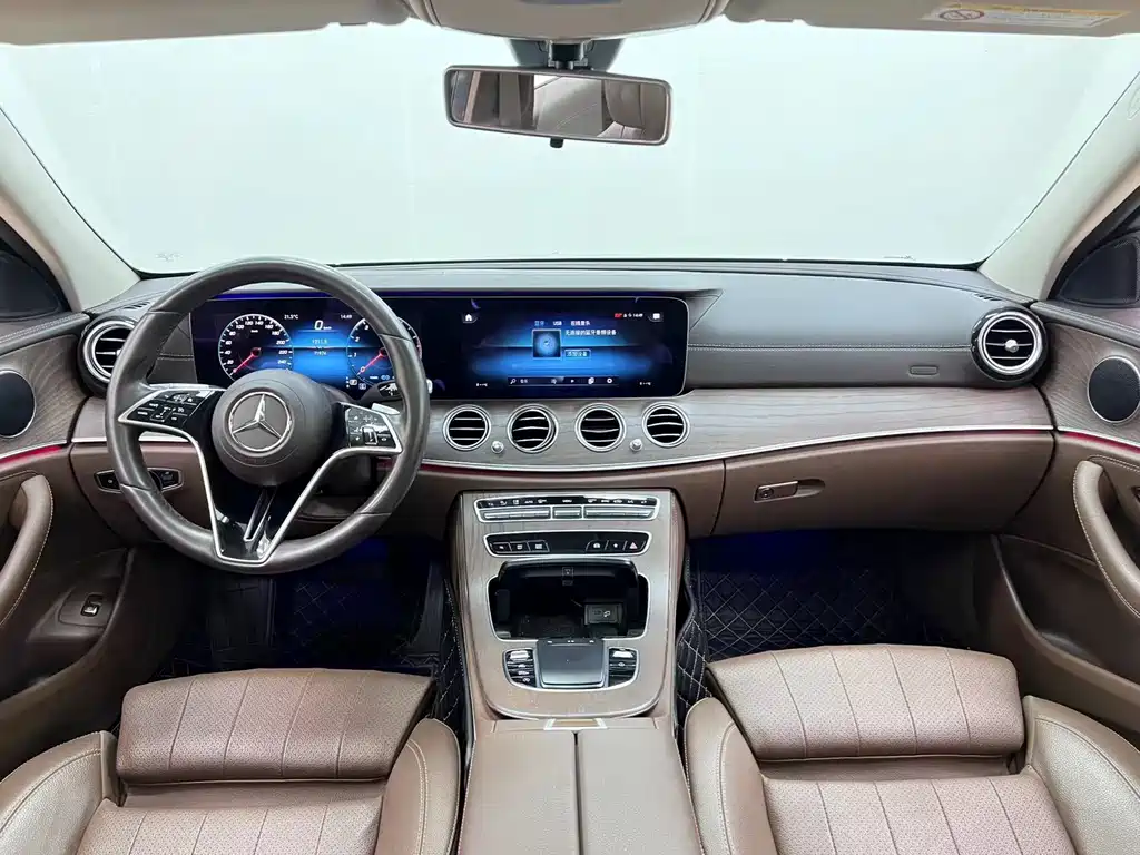 Mercedes-Benz E-Class 2021 — фото 10