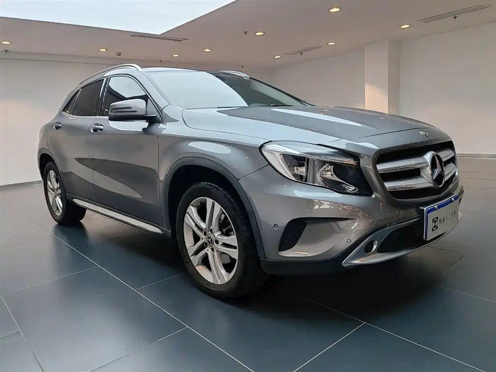 Mercedes-Benz GLA 2017 — фото 2