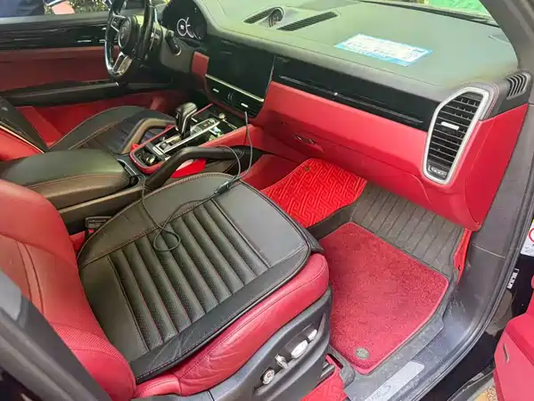 Porsche Cayenne 2019