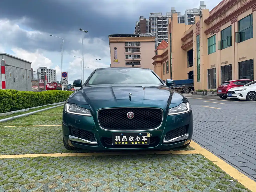 Jaguar XFL 2018 — фото 2