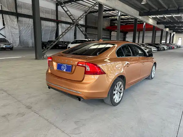 Volvo S60 2014