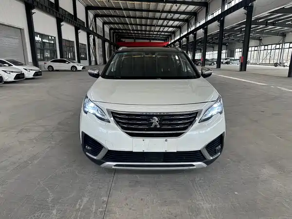 Peugeot 5008 2017
