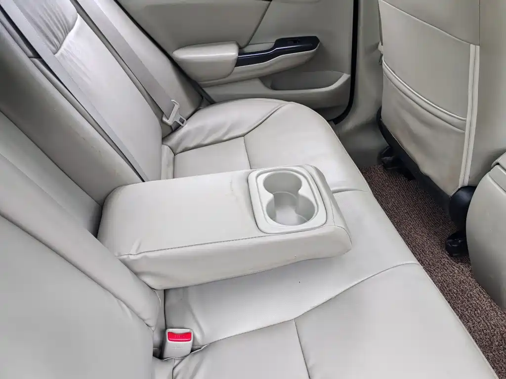 Honda Civic 2016 — фото 15
