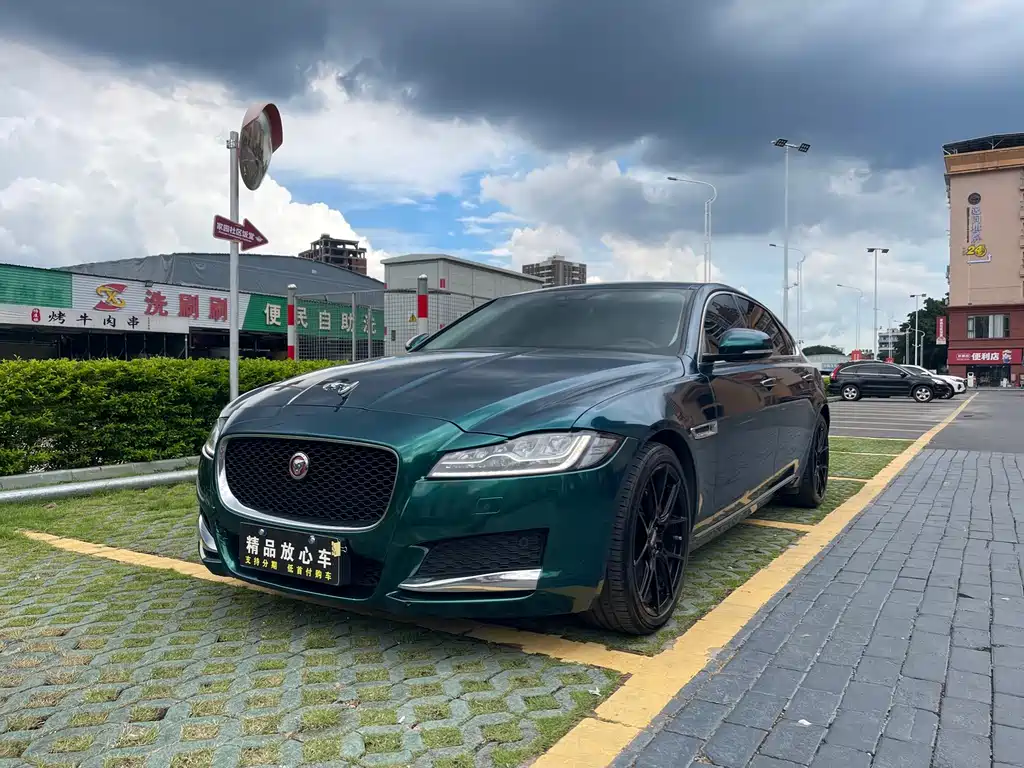 Jaguar XFL 2018 — фото 3