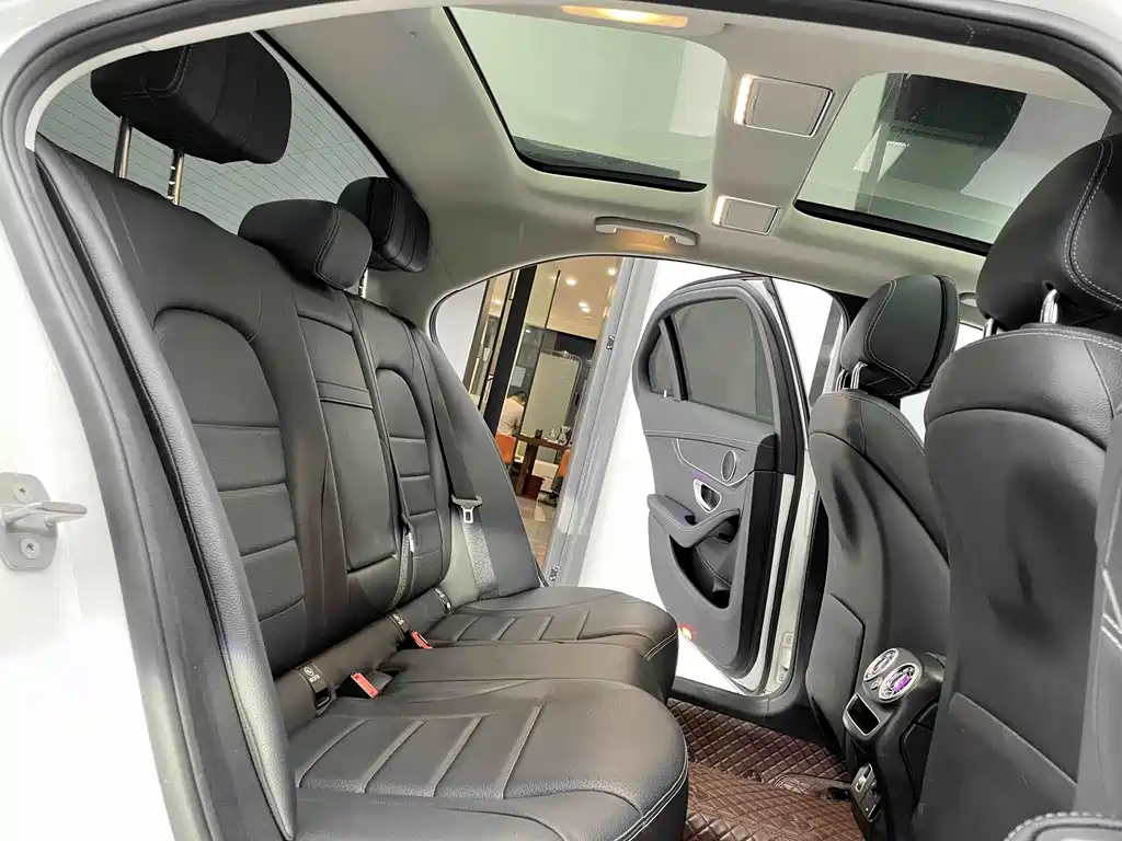 Mercedes-Benz C-Class 2020 — фото 5