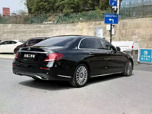 Mercedes-Benz E-Class 2020