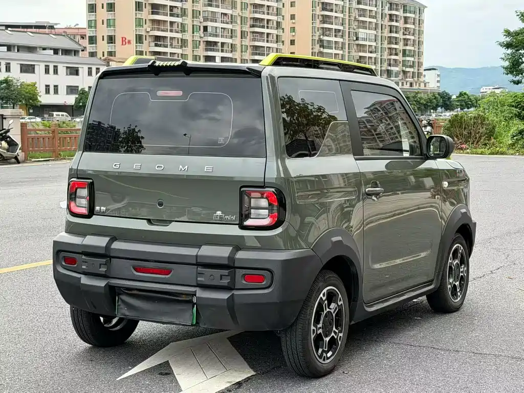 Geely Galaxy Panda 2025 — фото 9