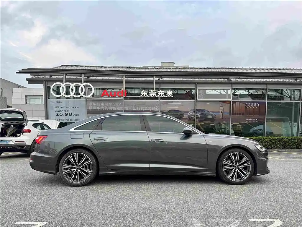 Audi A6L 2022 — фото 3