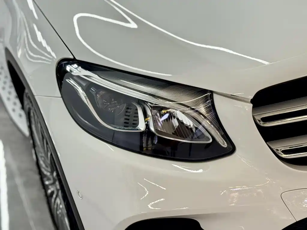 Mercedes-Benz GLC 2016 — фото 26