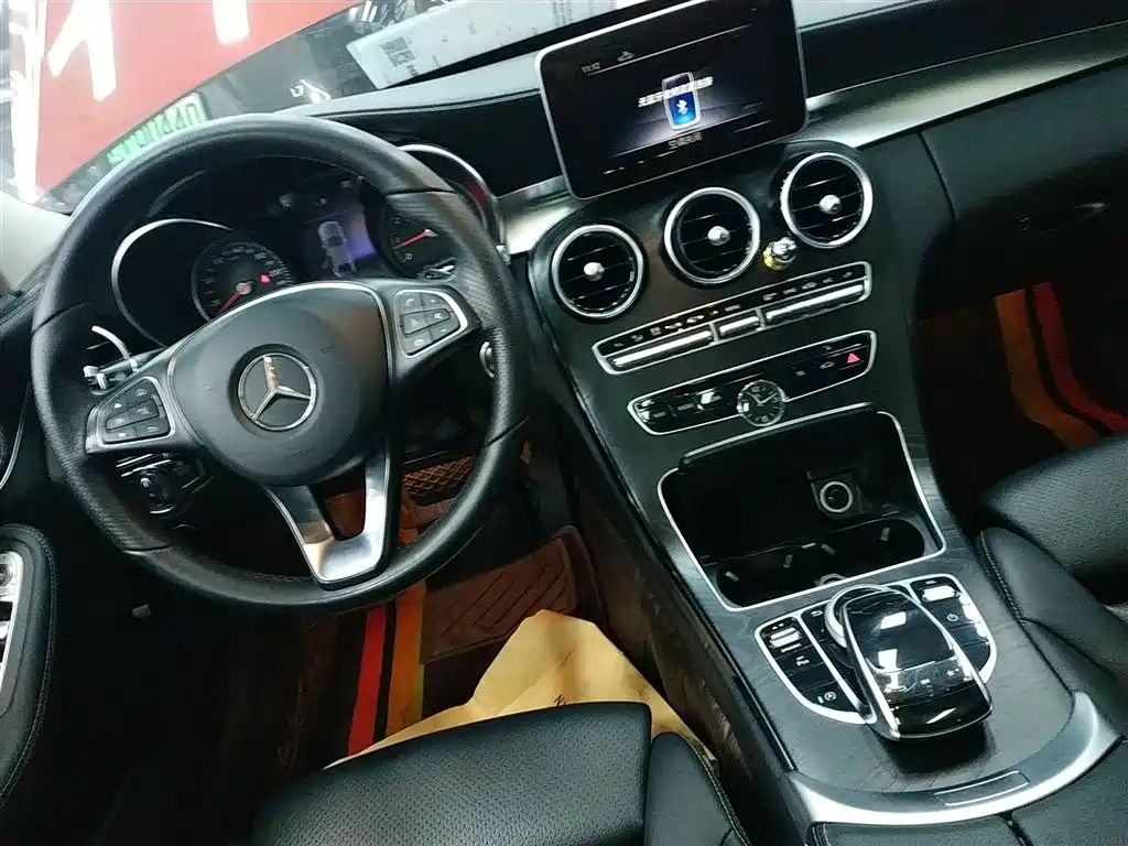 Mercedes-Benz C-Class 2018 — фото 10