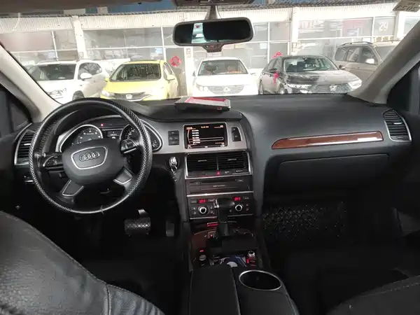 Audi Q7 2015