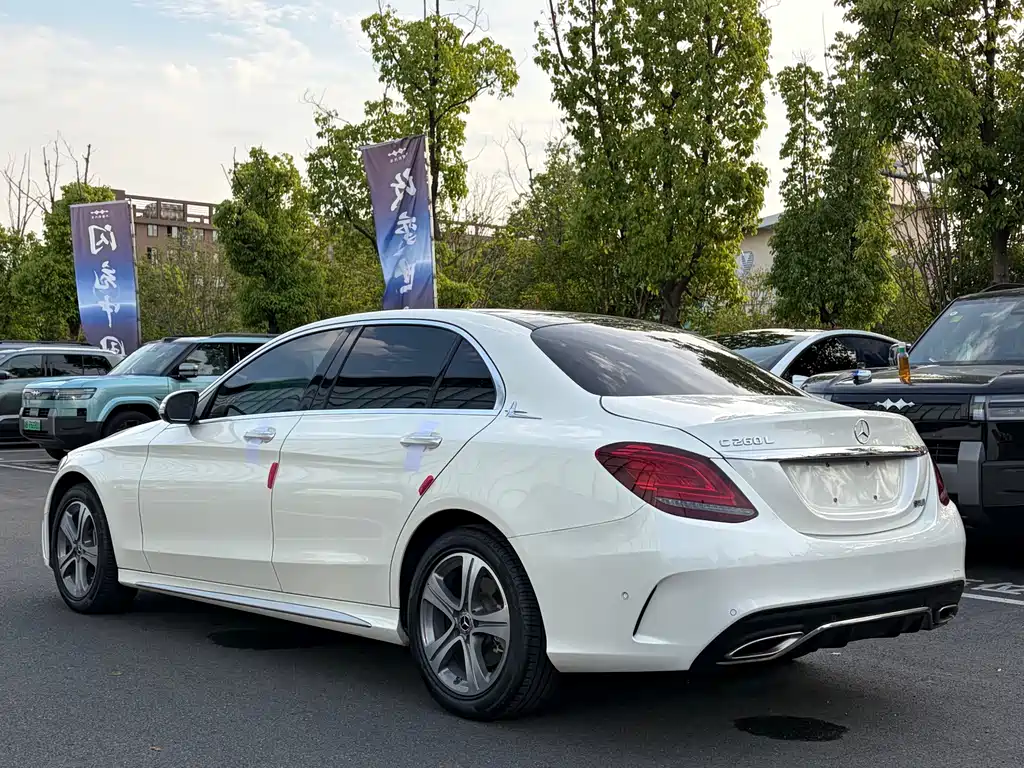 Mercedes-Benz C-Class 2021 — фото 15