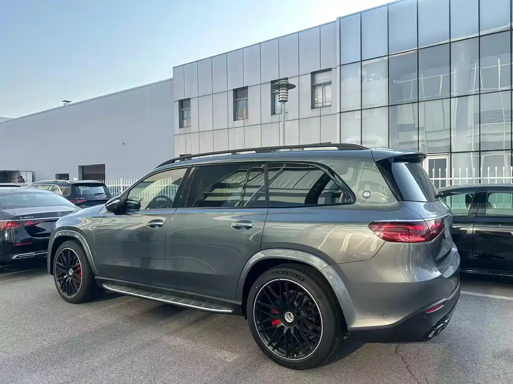 Mercedes-Benz GLS AMG — фото 2