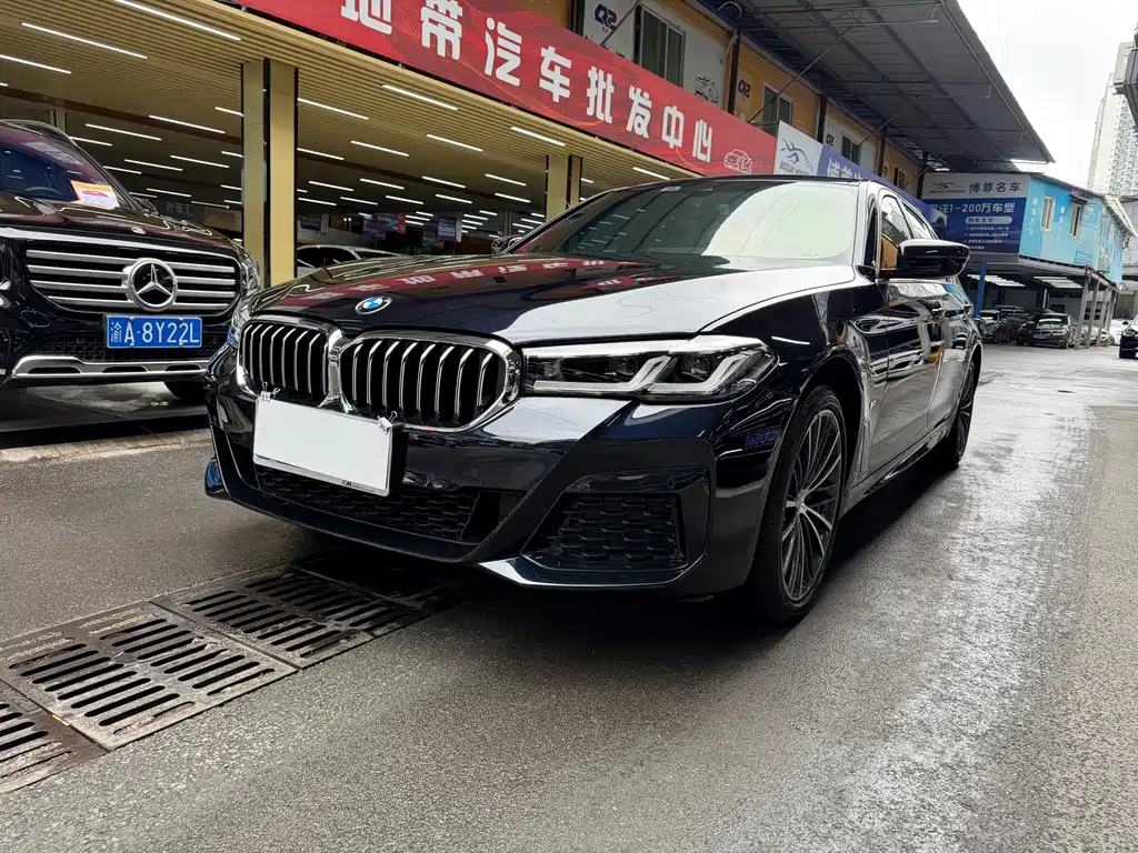 BMW 5 Series 2023