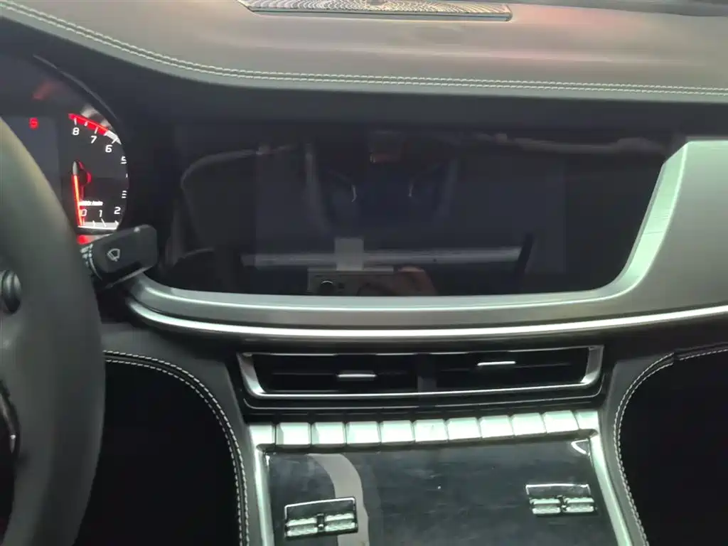 Changan CS85 COUPE 2020 — фото 13