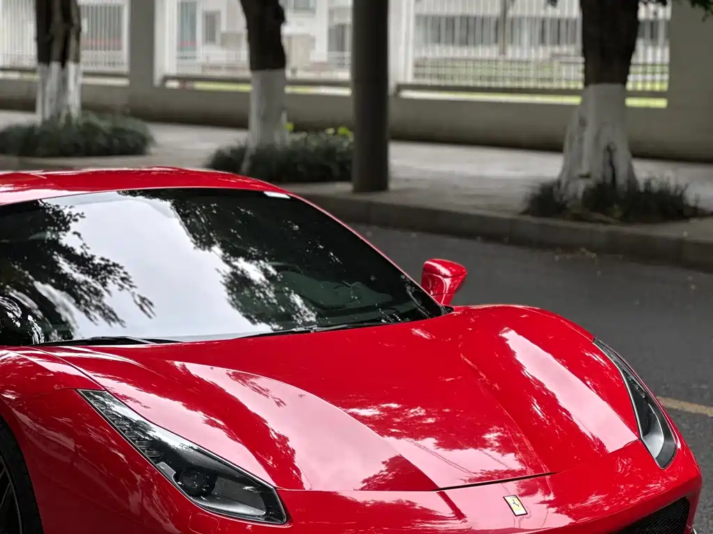 Ferrari 488 2016 — фото 13