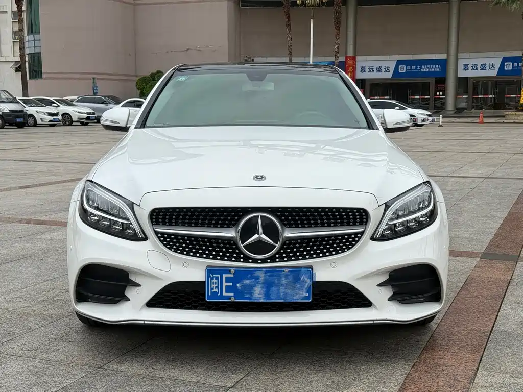 Mercedes-Benz C-Class 2020 — фото 1