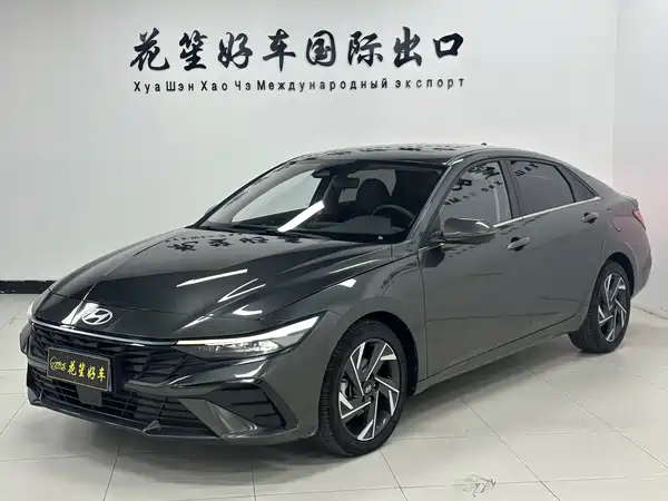 Hyundai Elantra 2023