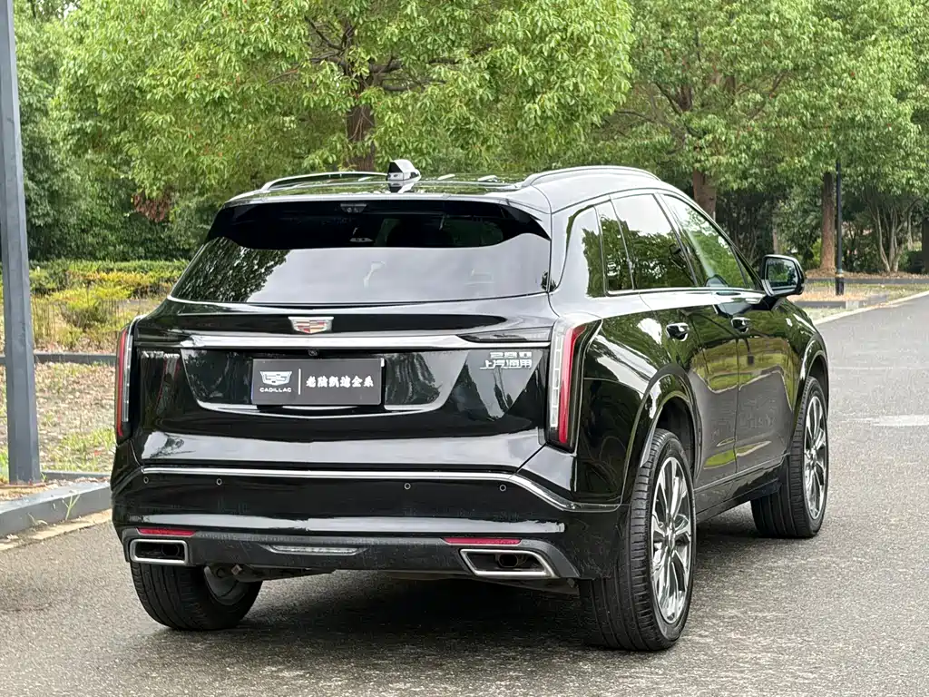 Cadillac XT5 2024 — фото 9