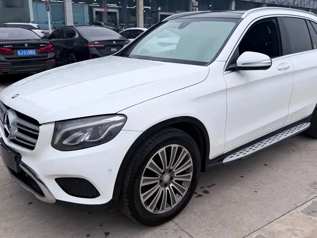 Mercedes-Benz GLC 2016 — фото 1