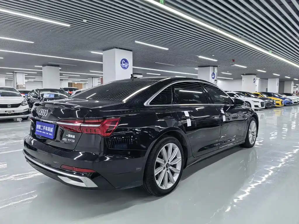 Audi A6L 2021 — фото 15