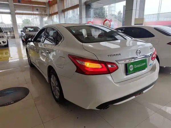 Nissan Teana 2016