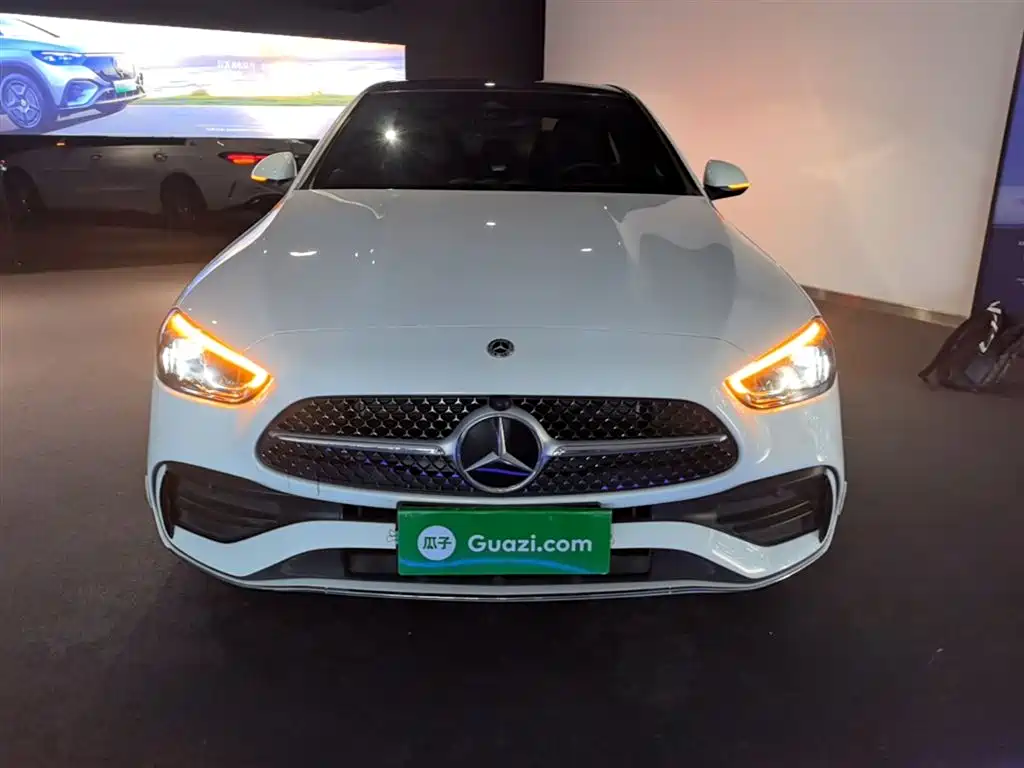 Mercedes-Benz C-Class 2023 — фото 3