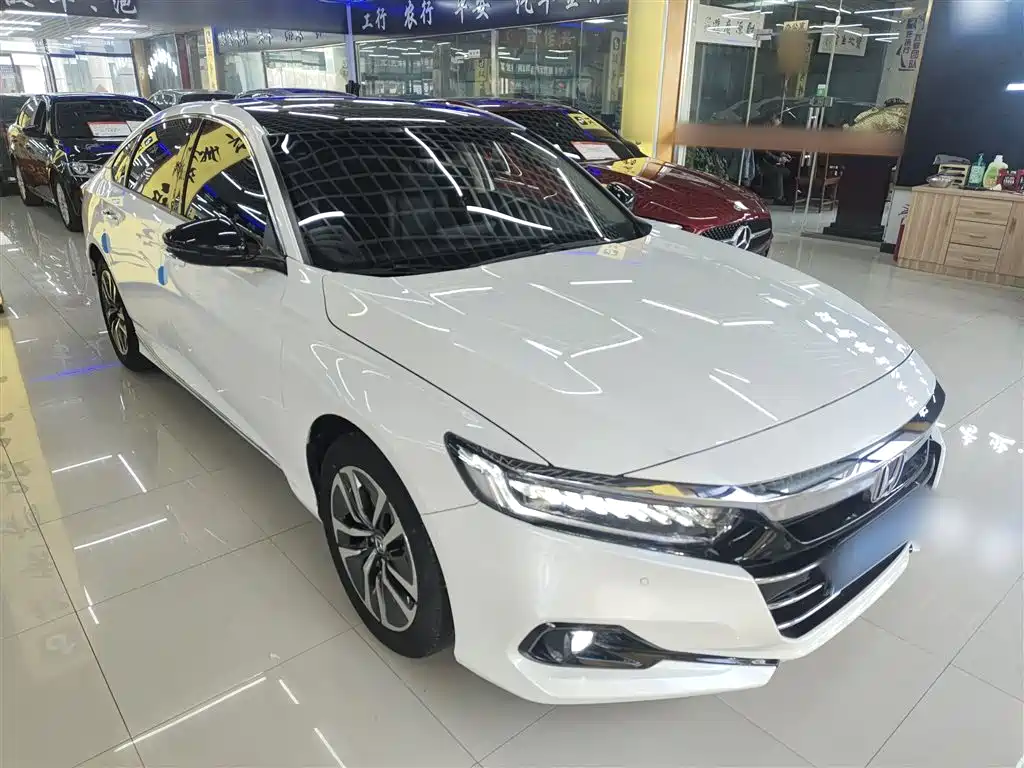 Honda Accord 2022 — фото 22