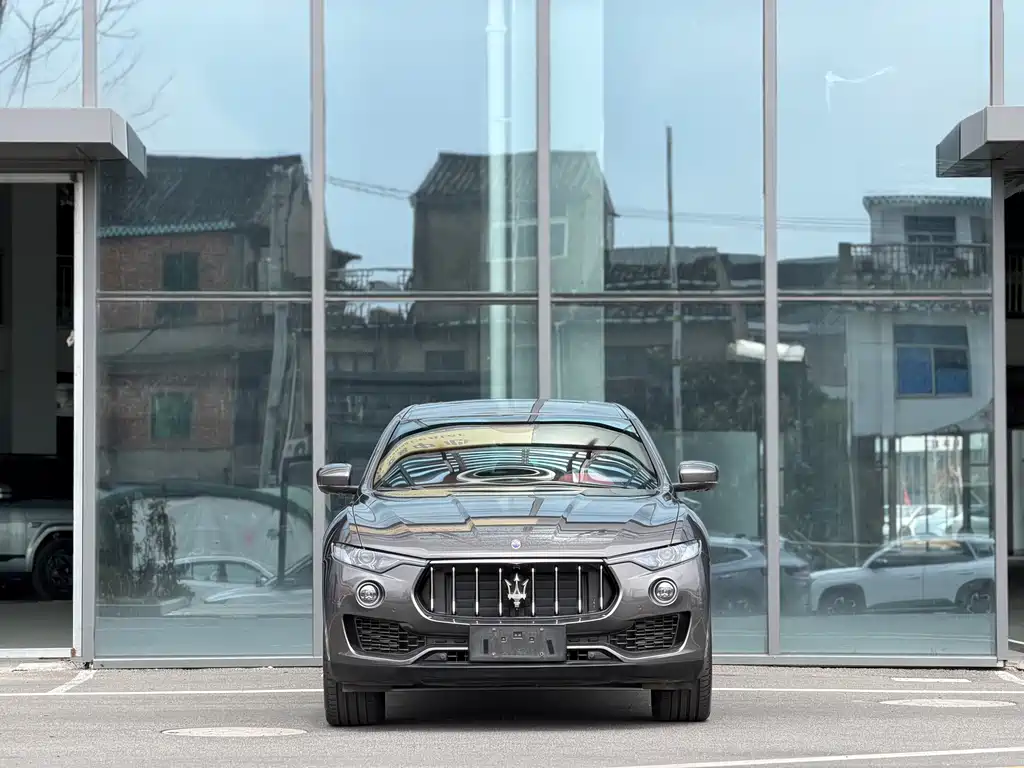 Maserati Levante 2021 — фото 2