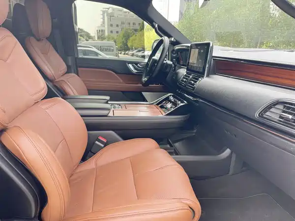Lincoln Navigator 2019