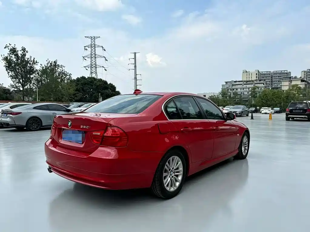 BMW 3 Series 2012