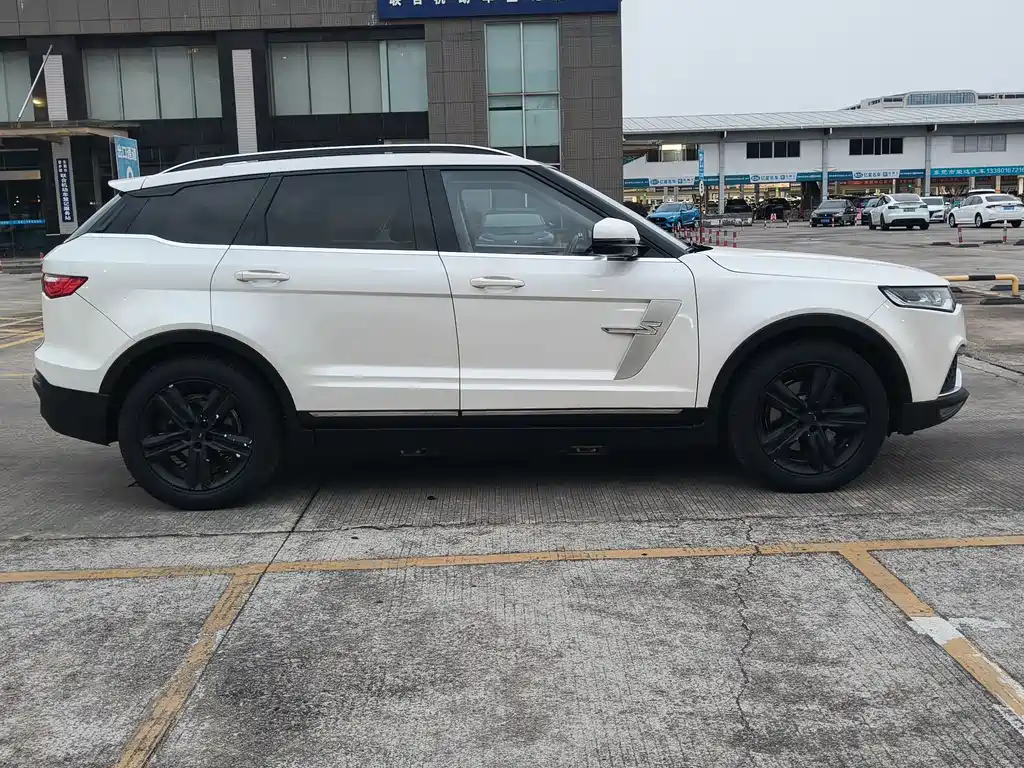 Zotye T700 2017 — фото 13