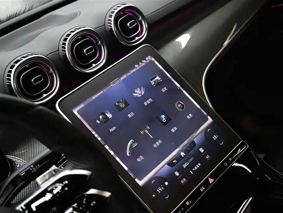 Mercedes-Benz C-Class 2022 — фото 20