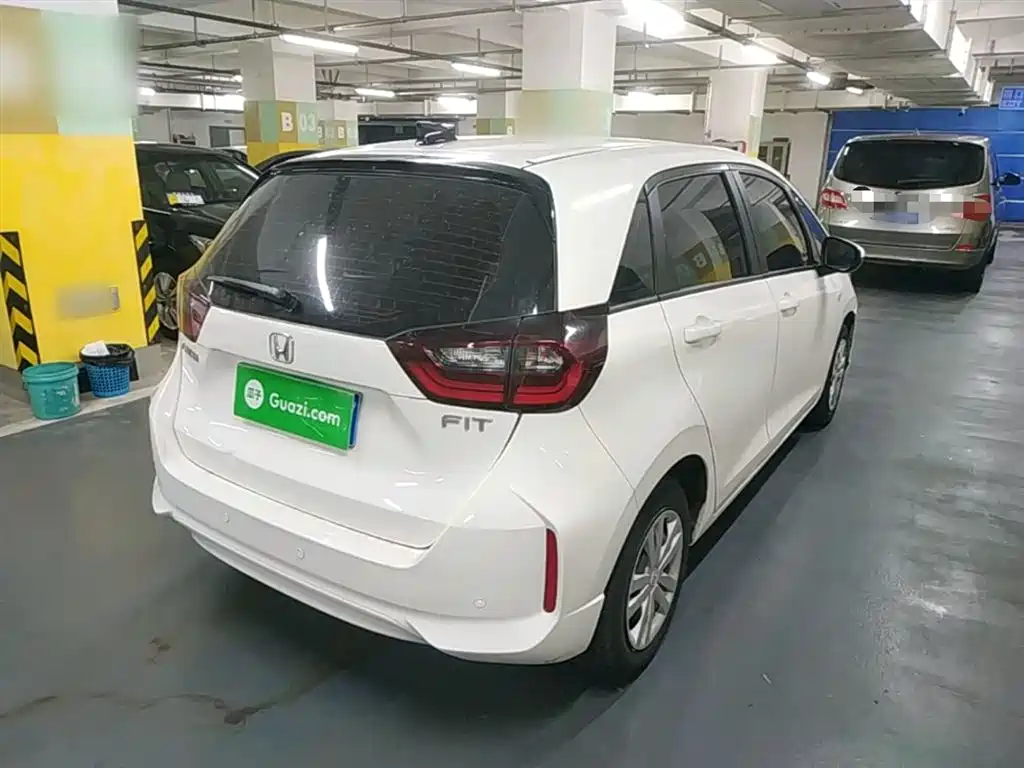 Honda Fit 2023 — фото 7