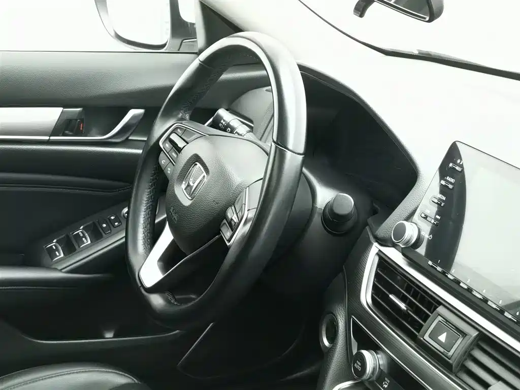 Honda Accord 2021 — фото 22