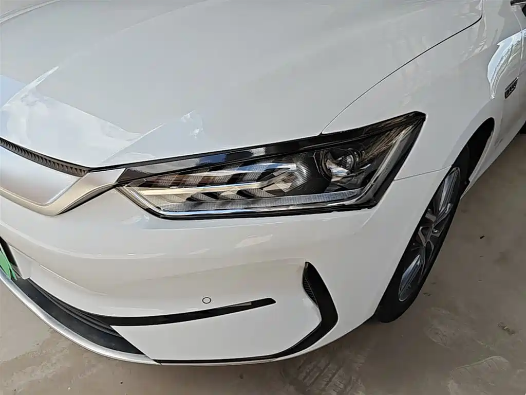BYD Qin PLUS 2023 — фото 24