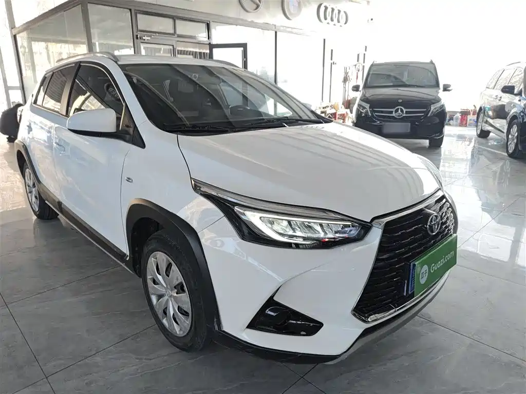 Toyota Yaris L 2021 — фото 22