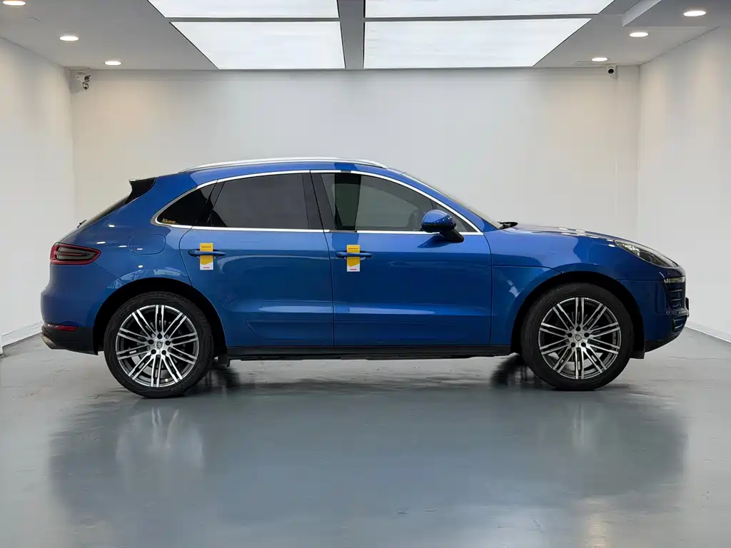Porsche Macan 2016 — фото 9