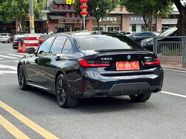 BMW 3 Series 2023