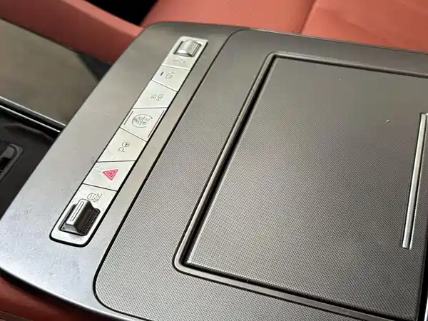 BYD Tang L 2025