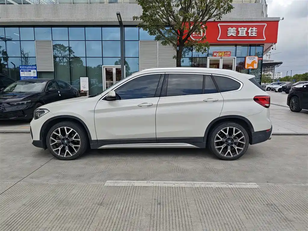 BMW X1 2021