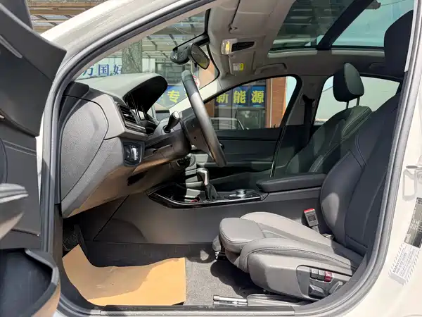 BMW 1 Series 2019